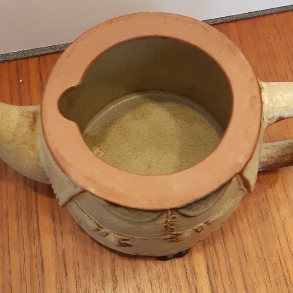 Vintage Japanese Stoneware Teapot - Granny - Grandma - Old Lady - Japan - Picture 8 of 10